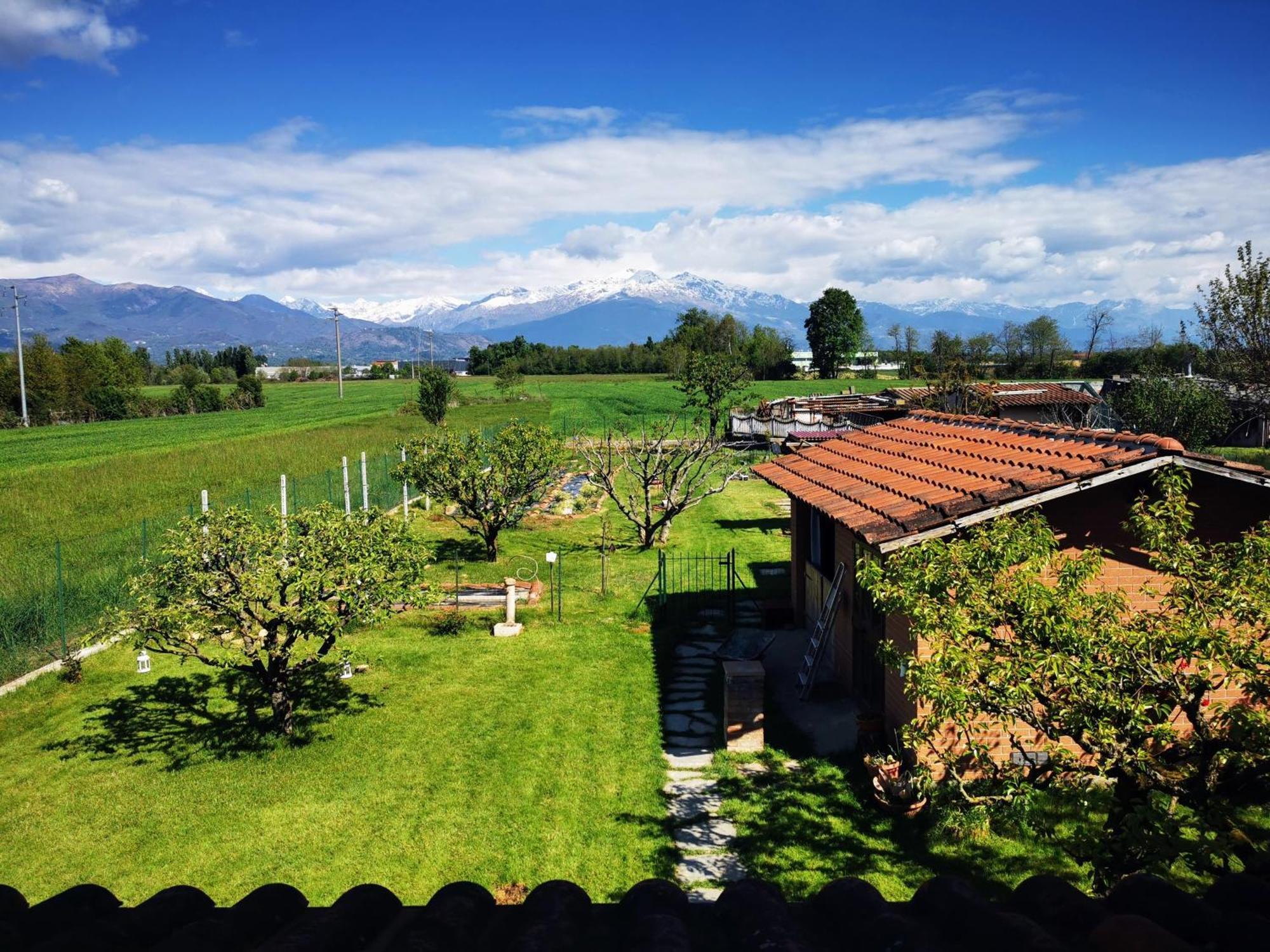 Orto Del Pettirosso Apartman Front Kültér fotó