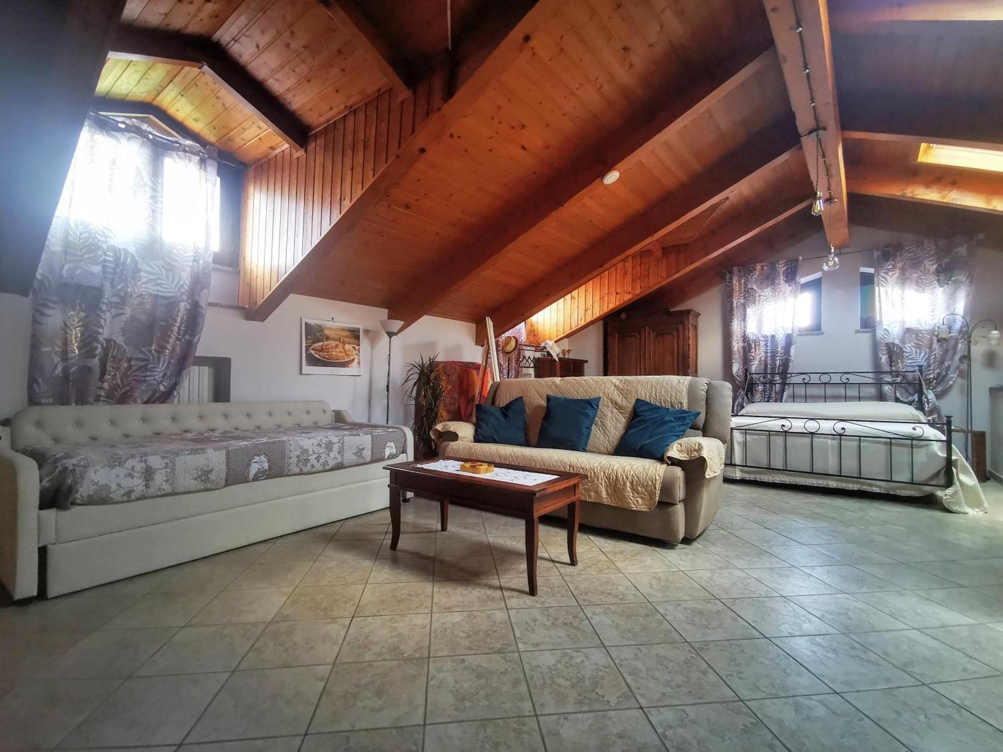 Orto Del Pettirosso Apartman Front Kültér fotó